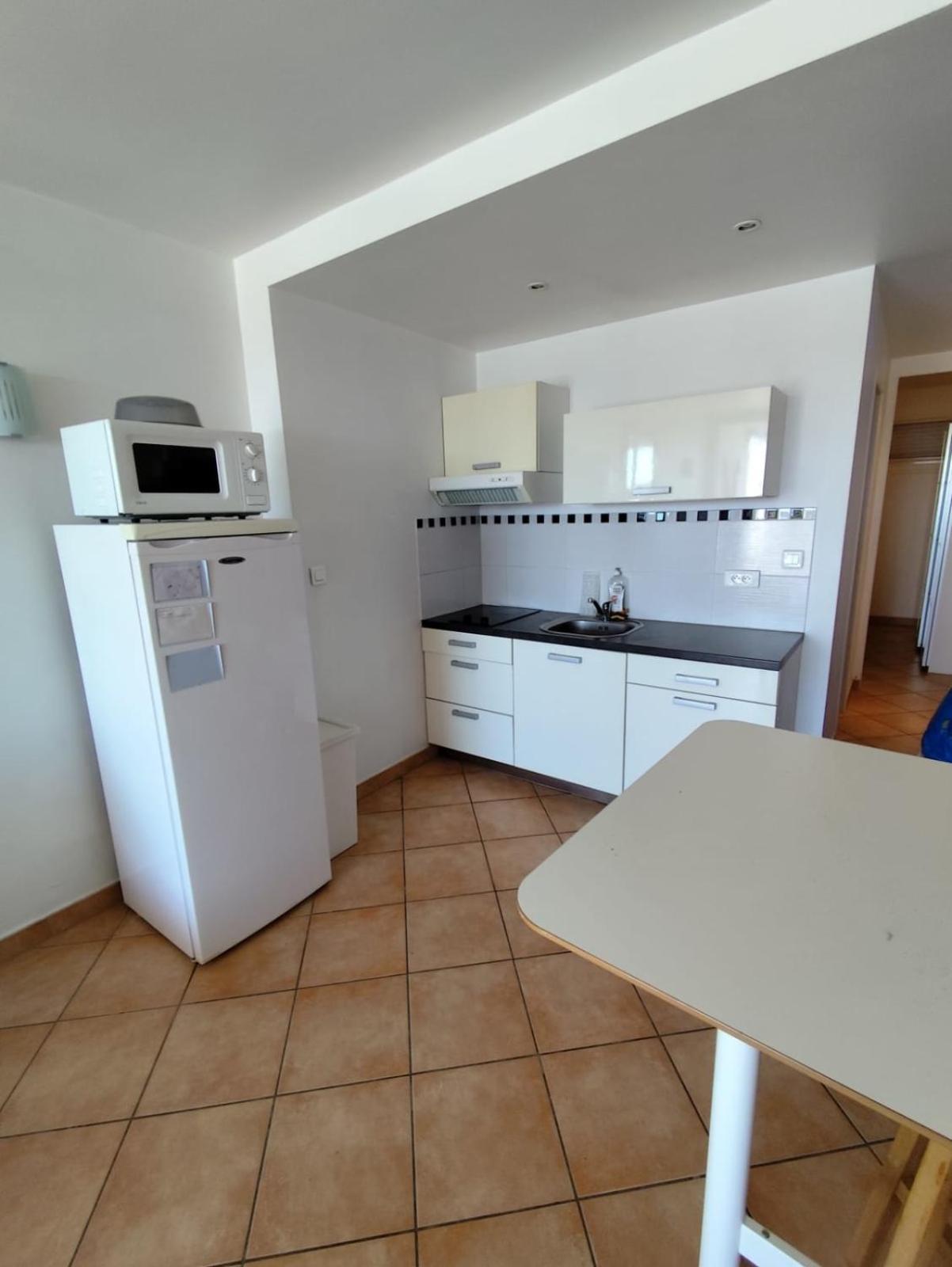 Naturiste Cap D'Agde Port Ambonne 239 Exterior foto